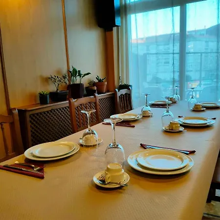 Trillizos Guest house Boiro