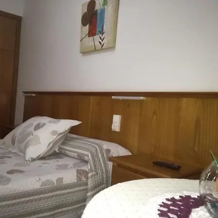 Pensión Trillizos 2*