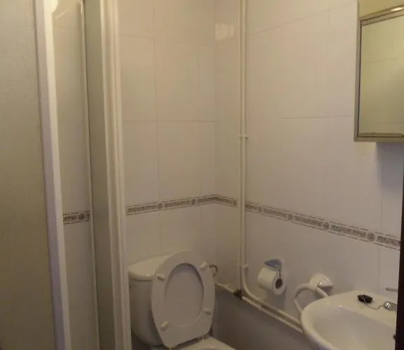 Trillizos Konukevi Boiro